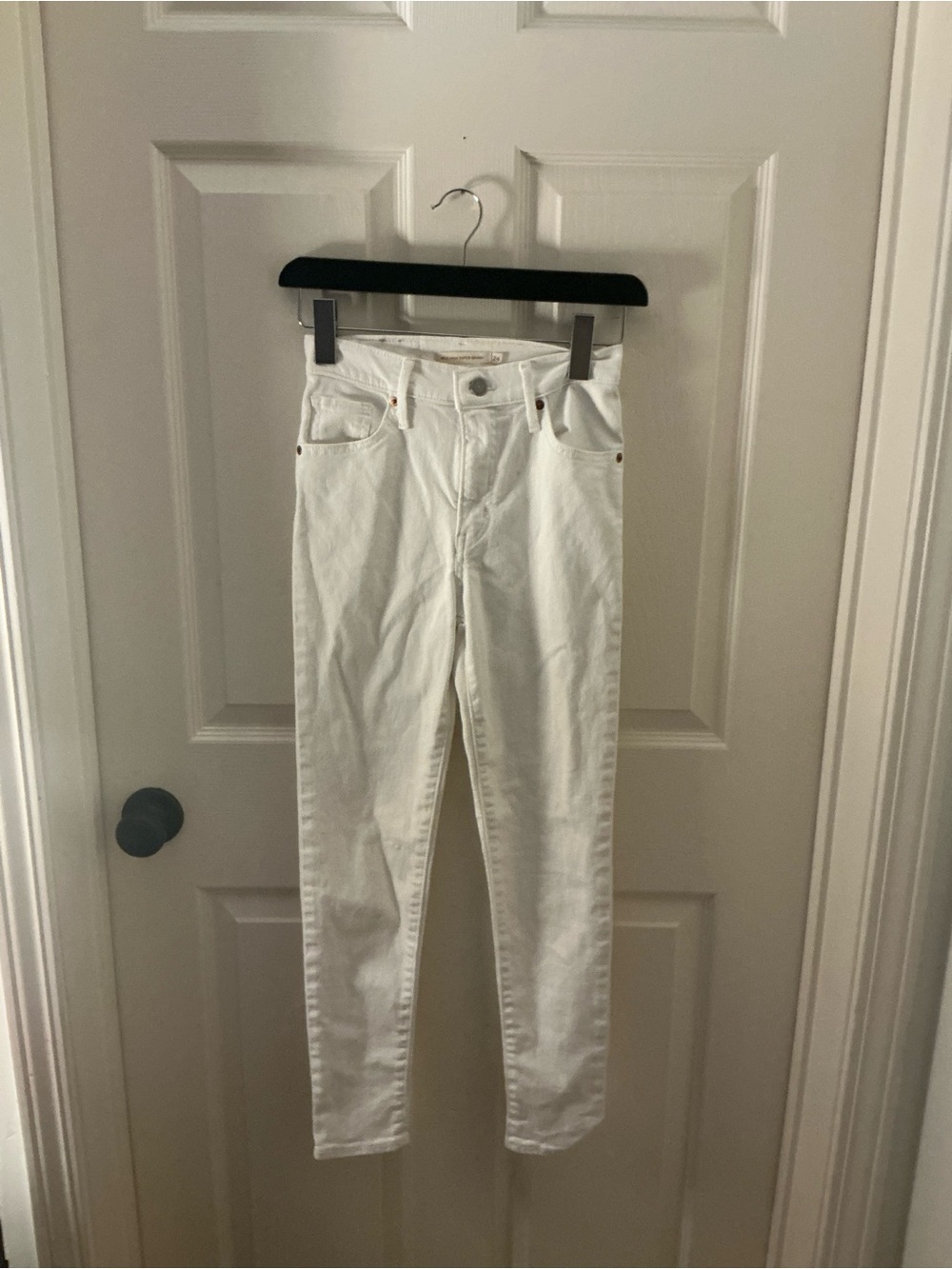 ♥️LEVIS♥️ Women's White High-Rise Slim Jeans